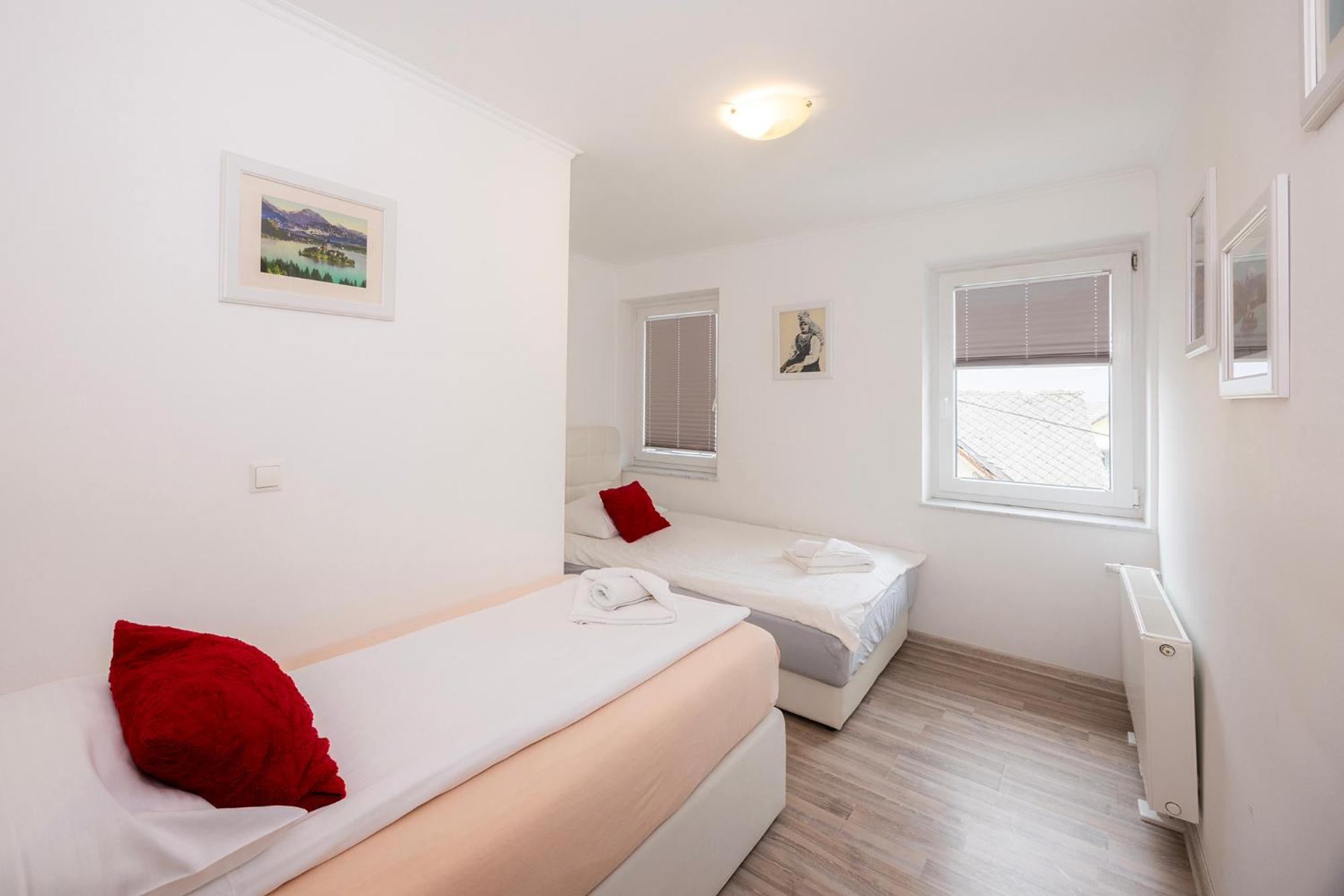 Grom Ribno Apartments Блед Экстерьер фото